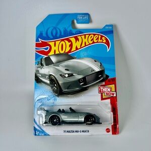 2021 Hot Wheels #129 Then and Now 4/10 '15 MAZDA MX5 MIATA Gray w/White 10 Spoke